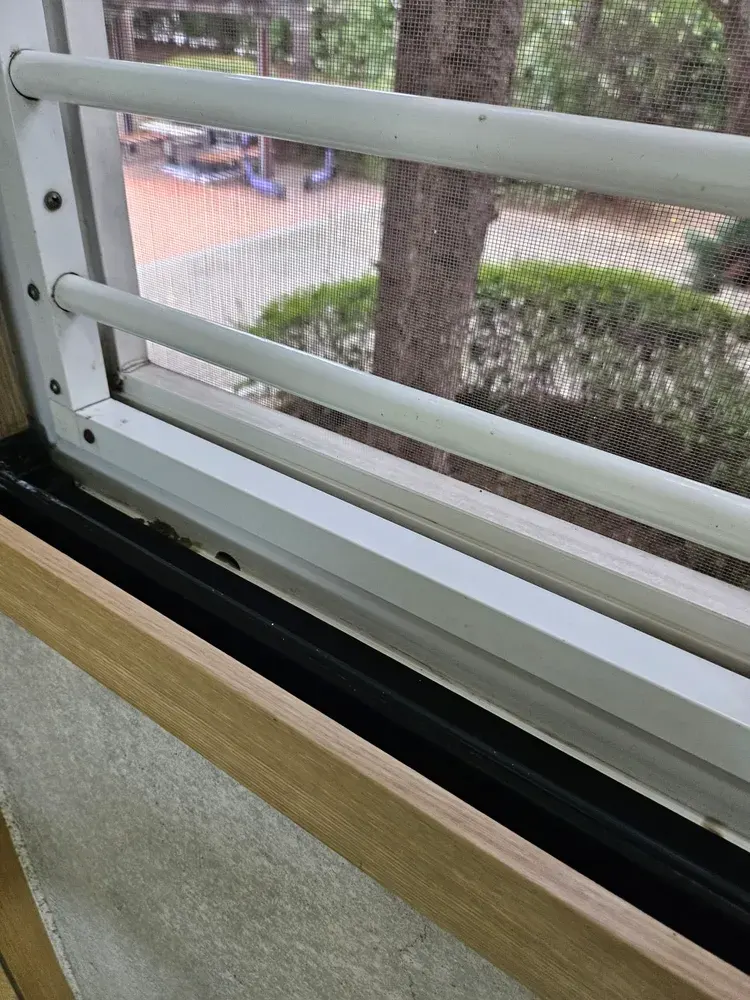 화성 욕실 물때·곰팡이 제거 후 상태